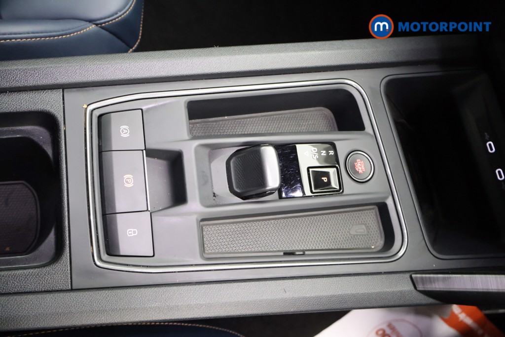 Cupra Formentor V2 Automatic Petrol Plug-In Hybrid SUV - Stock Number (1583060) - 6th supplementary image