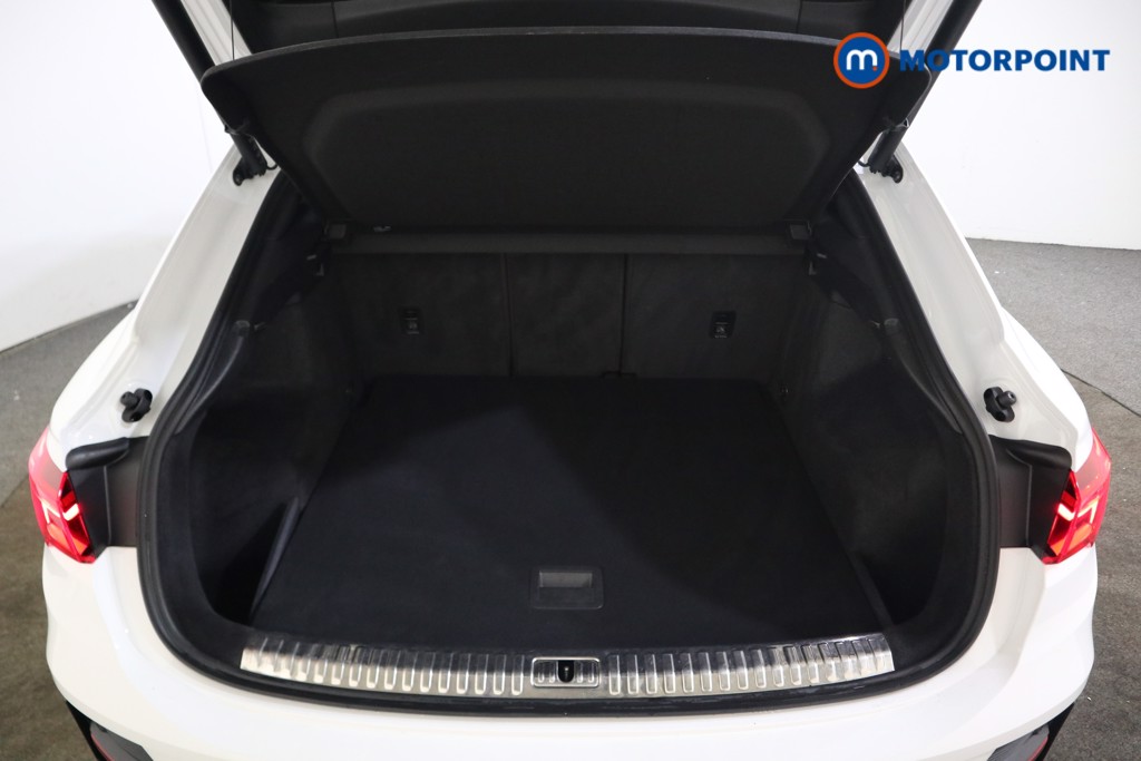 Audi Q3 Black Edition Automatic Petrol SUV - Stock Number (1583082) - 14th supplementary image