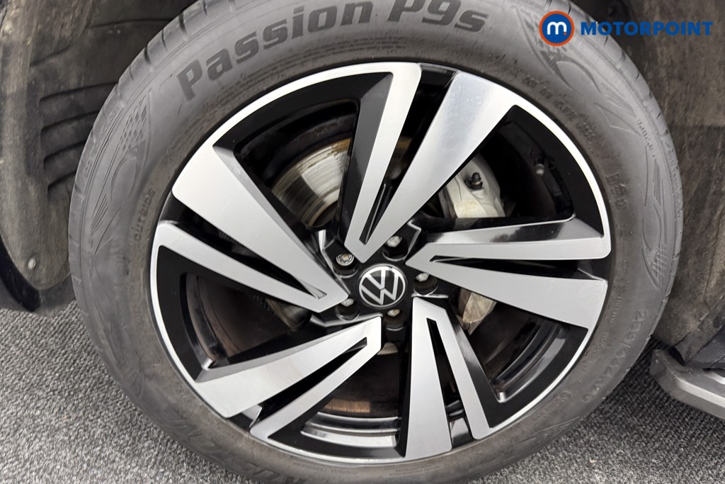 Volkswagen Touareg R-Line Tech Automatic Diesel SUV - Stock Number (1583232) - 34th supplementary image