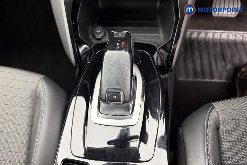 Peugeot 2008 Allure Premium Automatic Petrol SUV - Stock Number (1583236) - 12th supplementary image