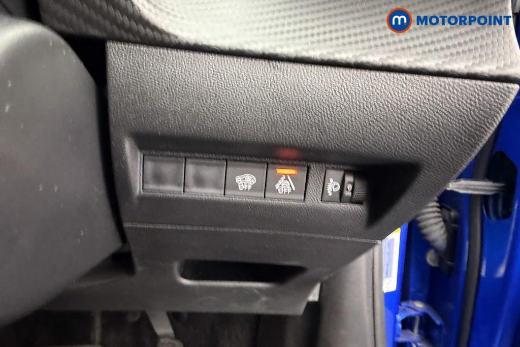 Peugeot 2008 Allure Premium Automatic Petrol SUV - Stock Number (1583236) - 15th supplementary image