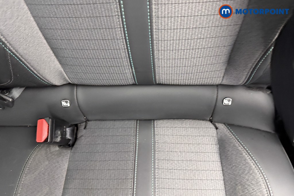 Peugeot 2008 Allure Premium Automatic Petrol SUV - Stock Number (1583236) - 24th supplementary image