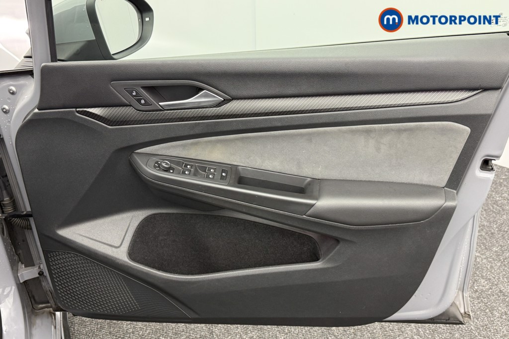 Volkswagen Golf R-Line Manual Petrol Hatchback - Stock Number (1583365) - 15th supplementary image