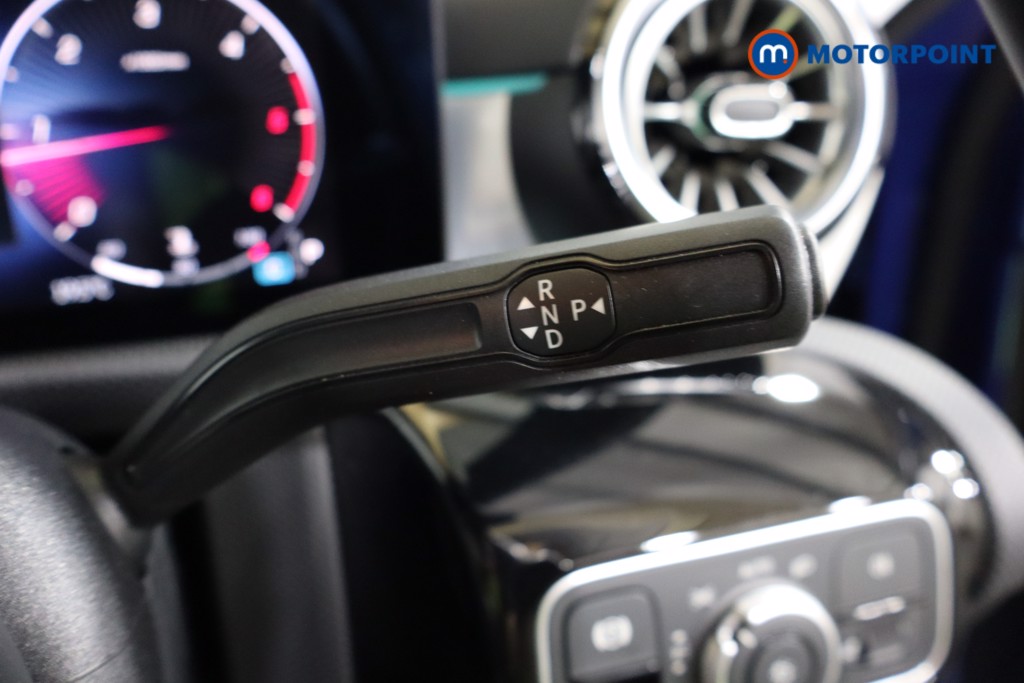 Mercedes-Benz A Class Amg Line Automatic Diesel Hatchback - Stock Number (1583481) - 16th supplementary image
