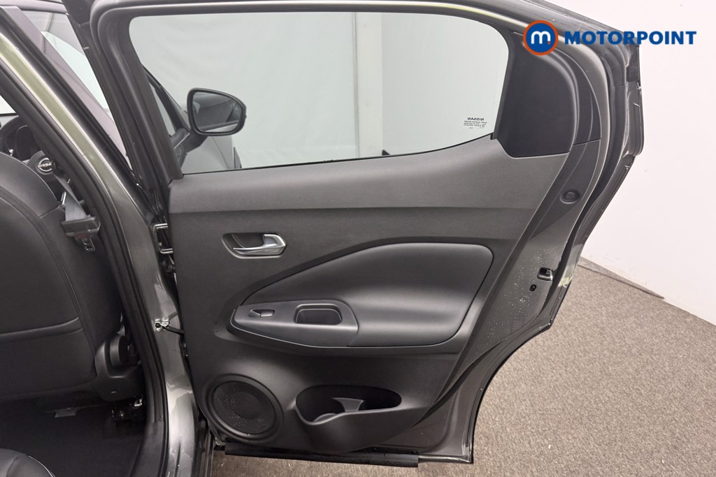 Nissan Juke Tekna Automatic Petrol SUV - Stock Number (1583482) - 11th supplementary image