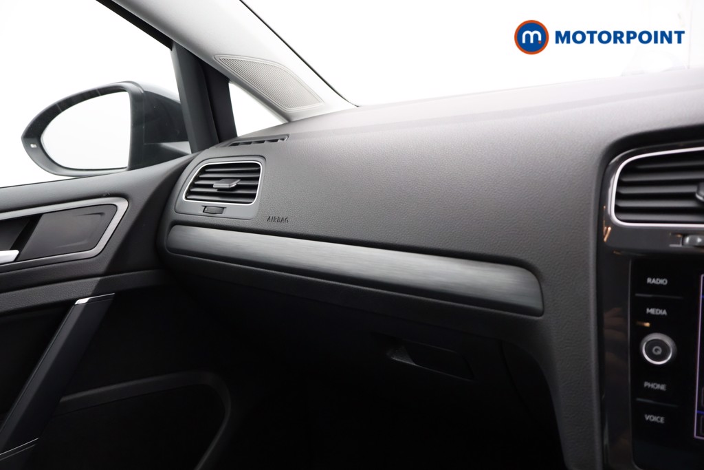 Volkswagen Golf Match Edition Manual Petrol Hatchback - Stock Number (1583557) - 7th supplementary image
