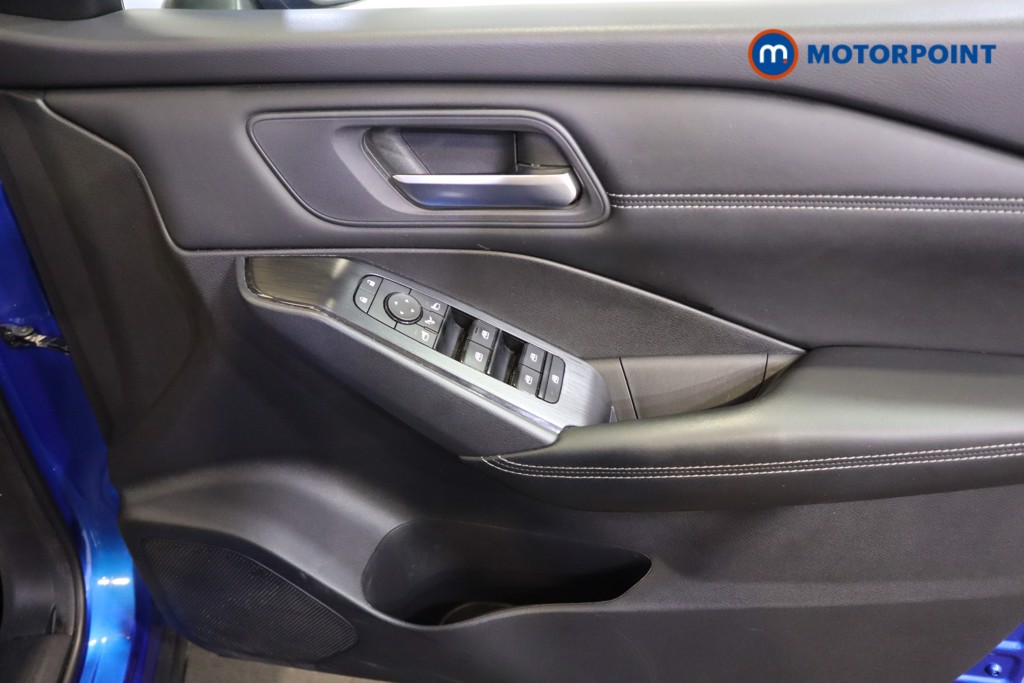 Nissan Qashqai Acenta Premium Manual Petrol SUV - Stock Number (1583744) - 8th supplementary image
