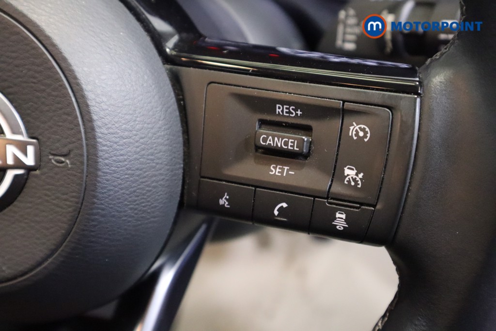 Nissan Qashqai Acenta Premium Manual Petrol SUV - Stock Number (1583744) - 12th supplementary image