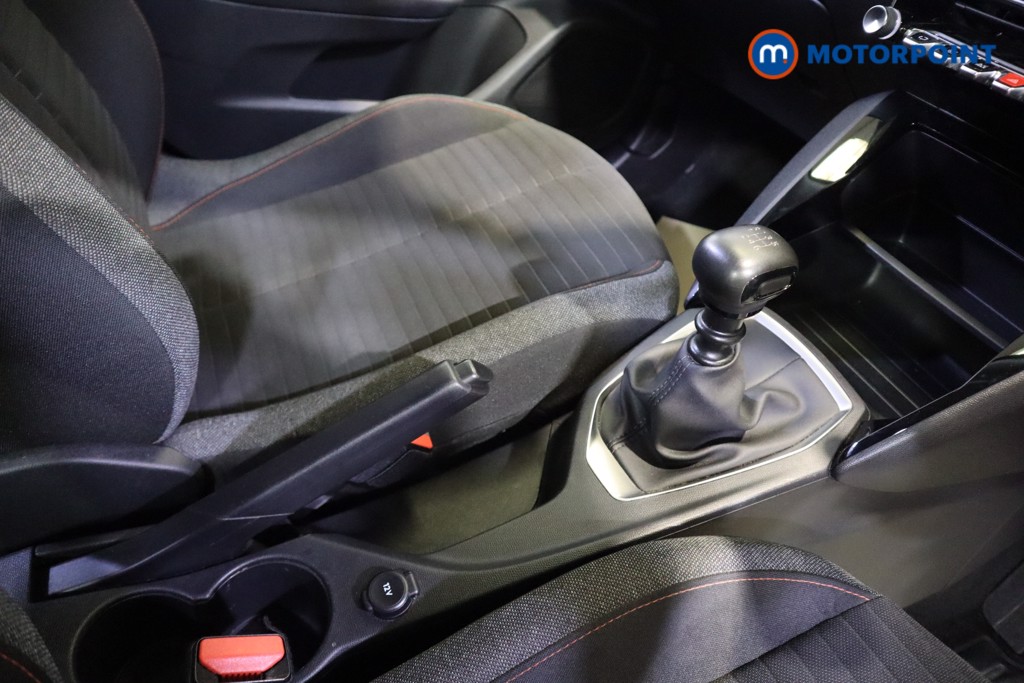 Peugeot 2008 Active Premium Manual Petrol SUV - Stock Number (1583769) - 7th supplementary image
