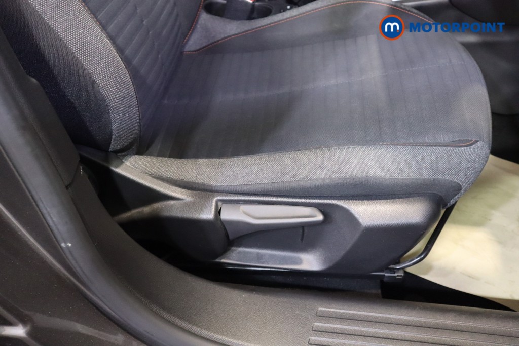 Peugeot 2008 Active Premium Manual Petrol SUV - Stock Number (1583769) - 15th supplementary image