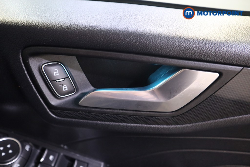 Ford Kuga St-Line X Edition Manual Diesel SUV - Stock Number (1583846) - 9th supplementary image