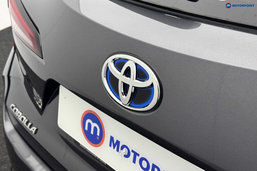 Toyota Corolla Excel Automatic Petrol-Electric Hybrid Estate - Stock Number (1583890) - 19th supplementary image