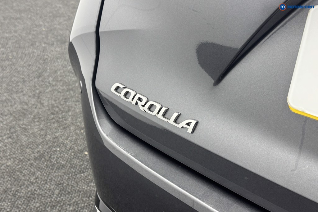 Toyota Corolla Excel Automatic Petrol-Electric Hybrid Estate - Stock Number (1583890) - 20th supplementary image