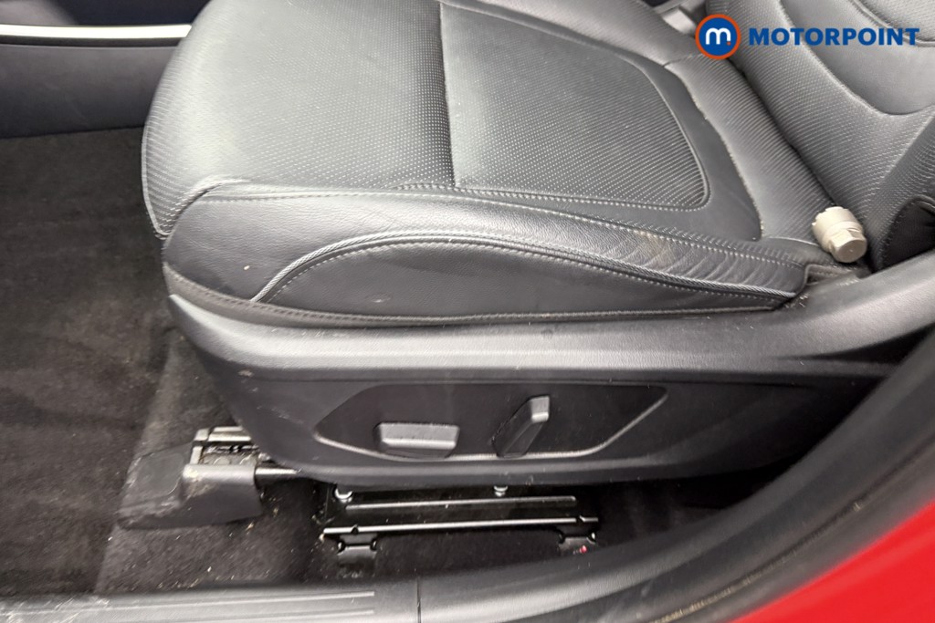 Hyundai Tucson Ultimate Automatic Petrol Plug-In Hybrid SUV - Stock Number (1583904) - 26th supplementary image