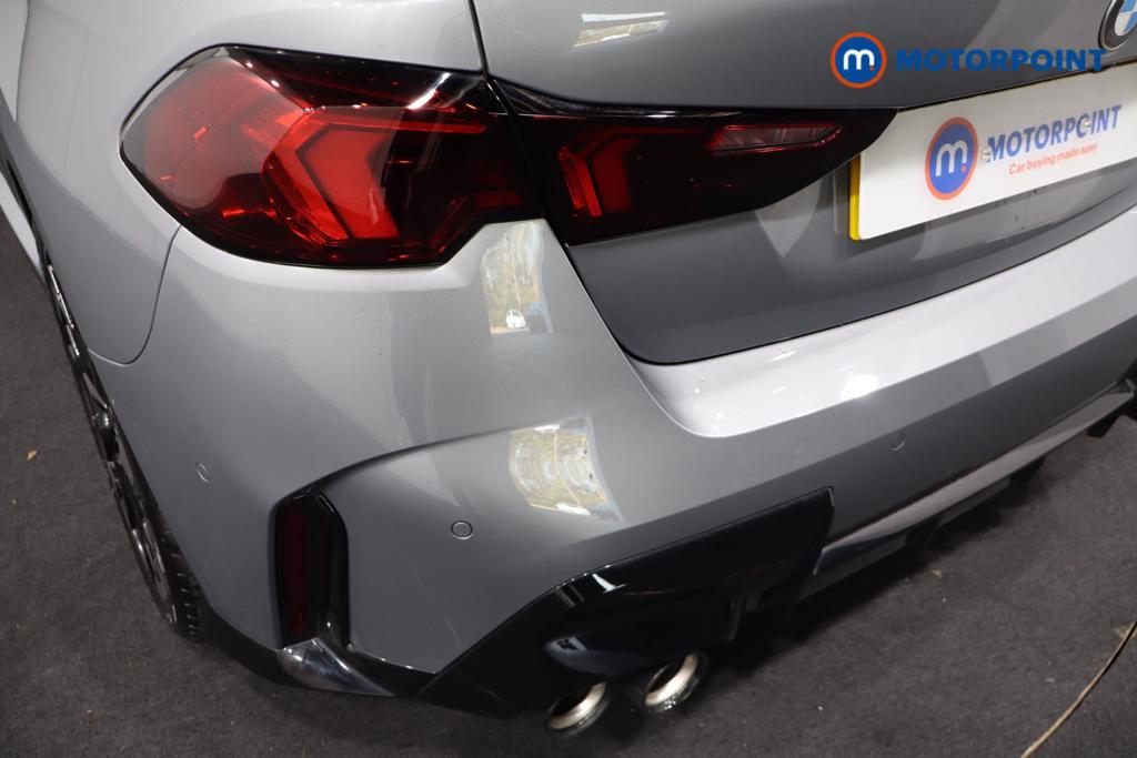 BMW 1 Series M135 Automatic Petrol Hatchback - Stock Number (1584027) - 17th supplementary image