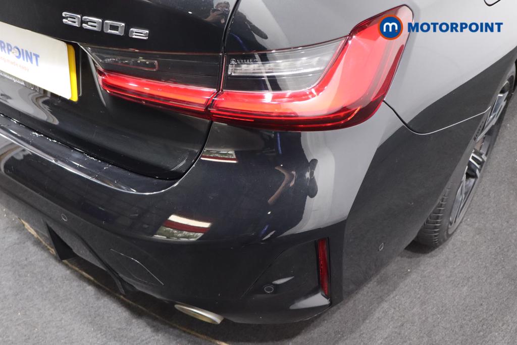 BMW 3 Series M Sport Automatic Petrol Plug-In Hybrid Saloon - Stock Number (1584050) - 13th supplementary image