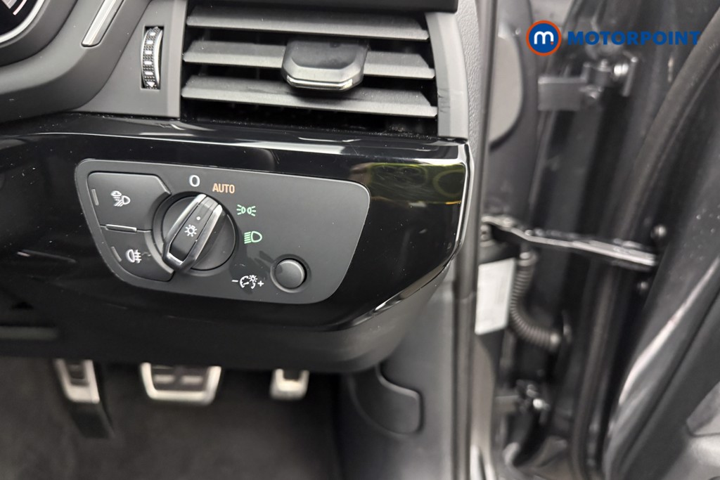 Audi A4 Black Edition Automatic Petrol Saloon - Stock Number (1584065) - 20th supplementary image