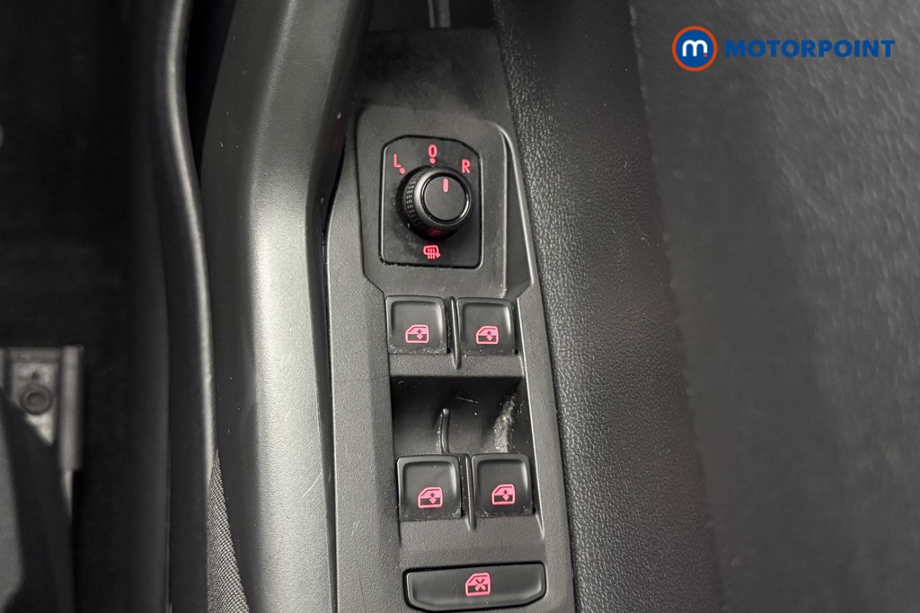 Volkswagen Polo SE Manual Petrol Hatchback - Stock Number (1584098) - 32nd supplementary image