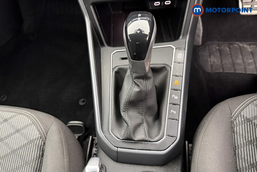 Volkswagen Taigo R-Line Automatic Petrol SUV - Stock Number (1584106) - 13th supplementary image