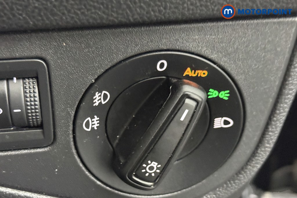 Volkswagen Taigo R-Line Automatic Petrol SUV - Stock Number (1584106) - 16th supplementary image