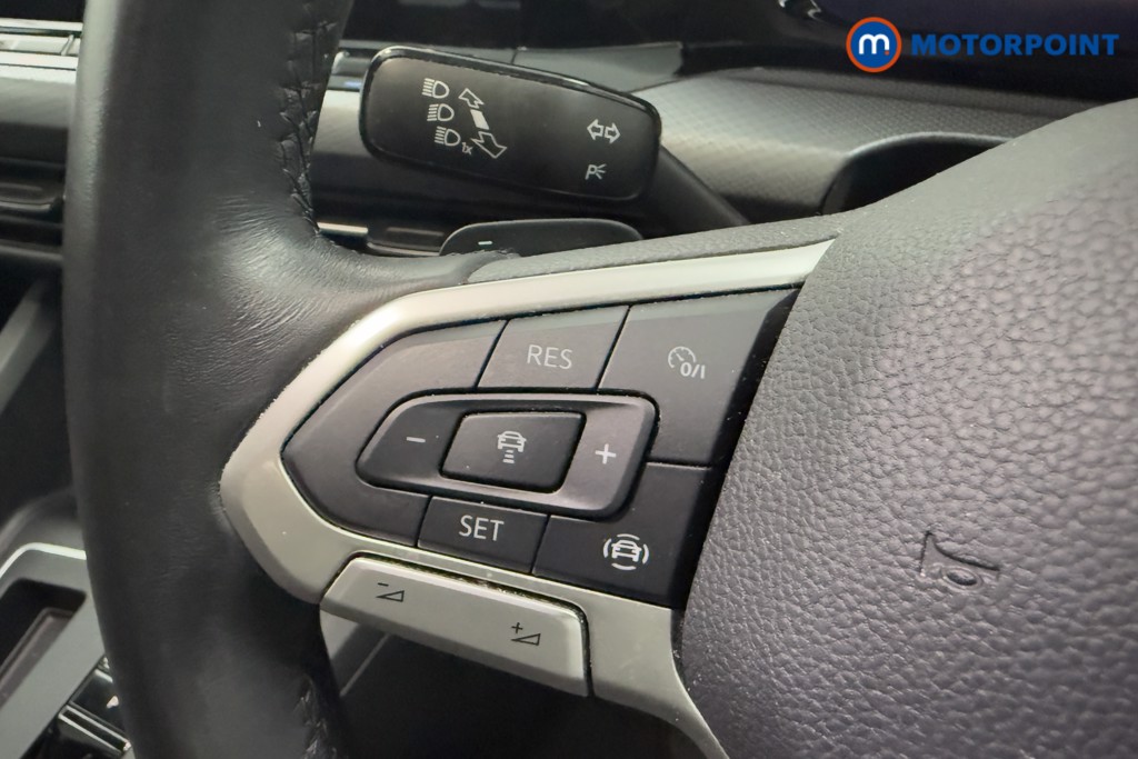 Volkswagen Golf Active Automatic Petrol Hatchback - Stock Number (1584431) - 3rd supplementary image