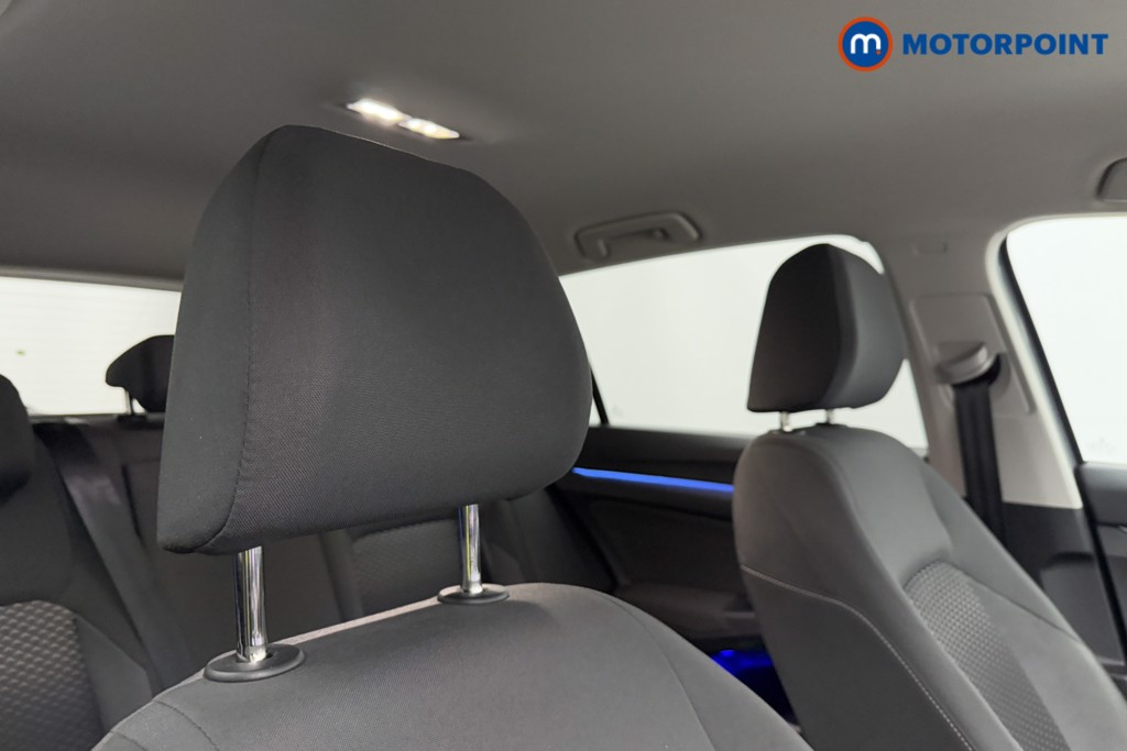 Volkswagen Golf Active Automatic Petrol Hatchback - Stock Number (1584431) - 21st supplementary image