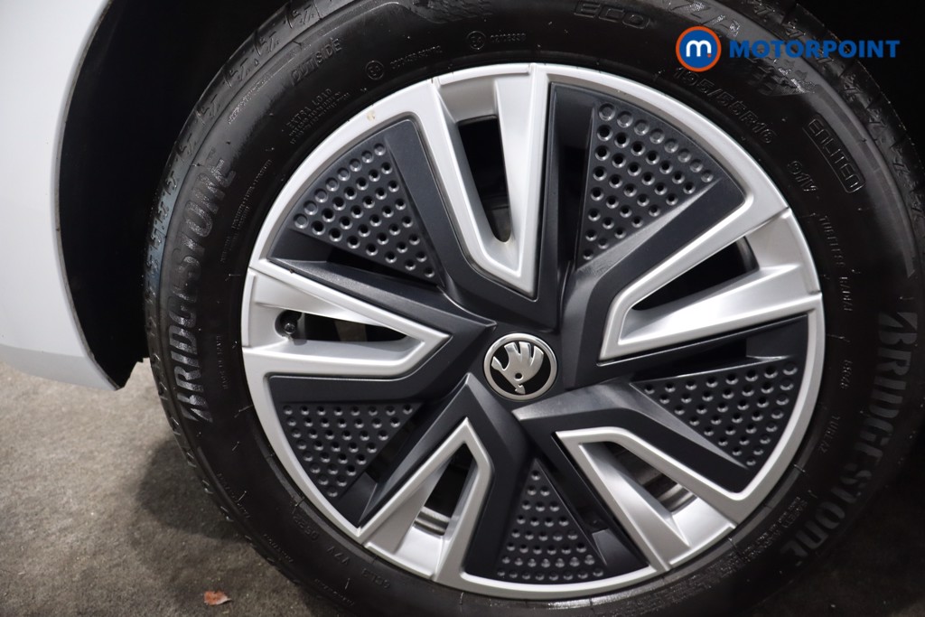 Skoda Fabia Se L Manual Petrol Hatchback - Stock Number (1584636) - 9th supplementary image
