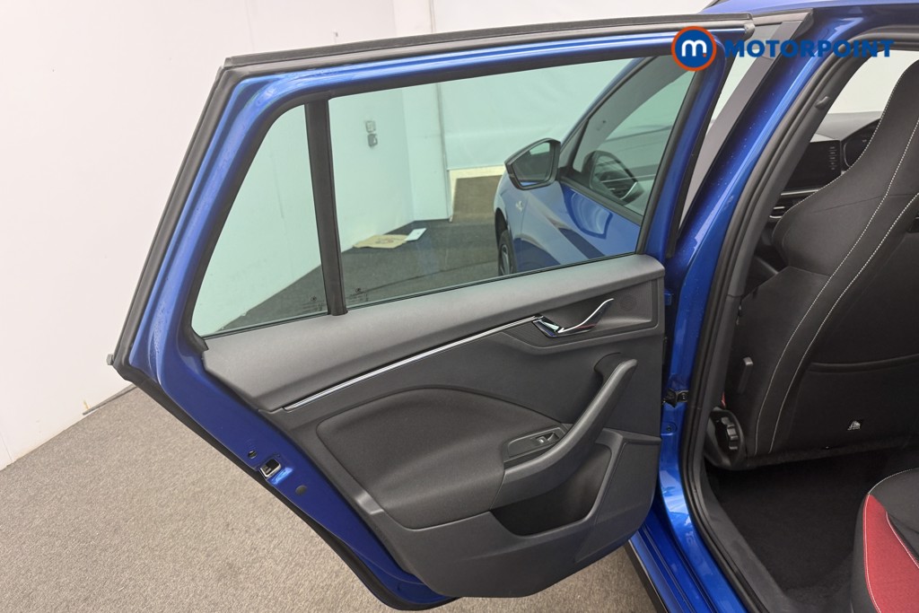 Skoda Kamiq Monte Carlo Manual Petrol SUV - Stock Number (1585114) - 5th supplementary image