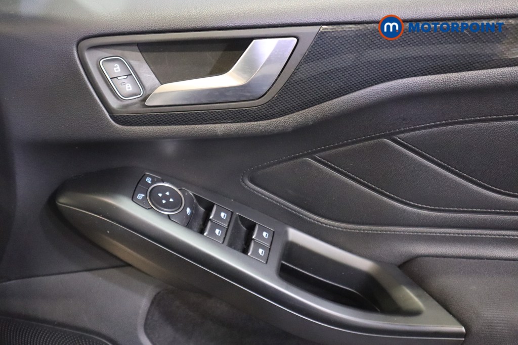 Ford Focus St-Line Manual Petrol Hatchback - Stock Number (1585231) - 10th supplementary image