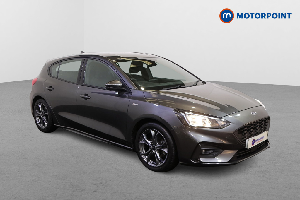 Ford Focus St-Line Manual Petrol Hatchback - Stock Number (1585231) - Drivers side front corner