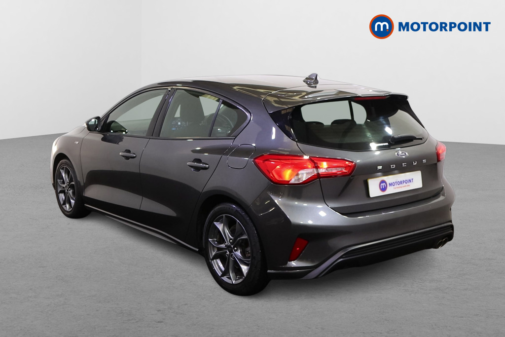 Ford Focus St-Line Manual Petrol Hatchback - Stock Number (1585231) - Passenger side rear corner