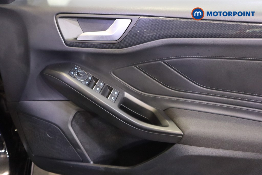 Ford Focus St-Line Automatic Petrol Estate - Stock Number (1585636) - 10th supplementary image