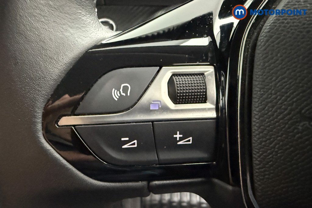 Peugeot 208 Allure Premium Automatic Electric Hatchback - Stock Number (1568431) - 4th supplementary image