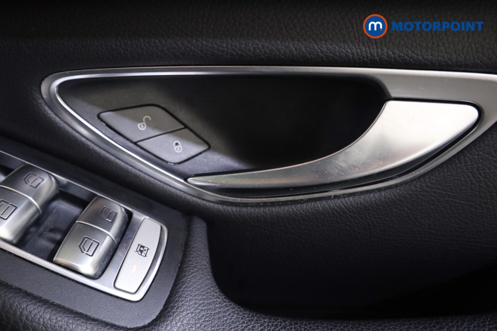Mercedes-Benz C Class Sport Automatic Petrol Saloon - Stock Number (1569036) - 10th supplementary image