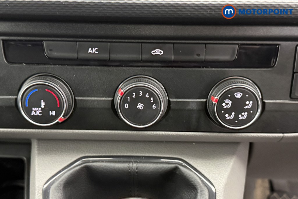 Volkswagen Transporter Highline Manual Diesel Panel Van - Stock Number (1570533) - 10th supplementary image