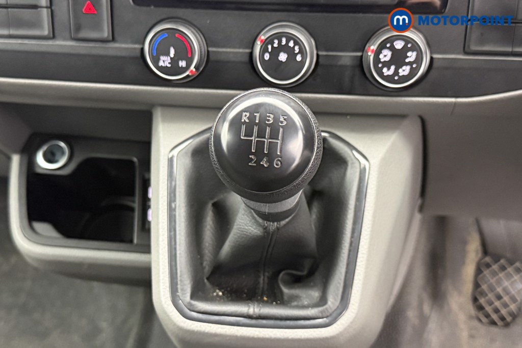 Volkswagen Transporter Highline Manual Diesel Panel Van - Stock Number (1570533) - 11th supplementary image