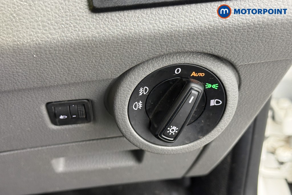 Volkswagen Transporter Highline Manual Diesel Panel Van - Stock Number (1570533) - 14th supplementary image