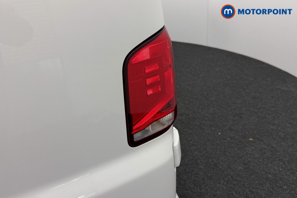 Volkswagen Transporter Highline Manual Diesel Panel Van - Stock Number (1570533) - 21st supplementary image
