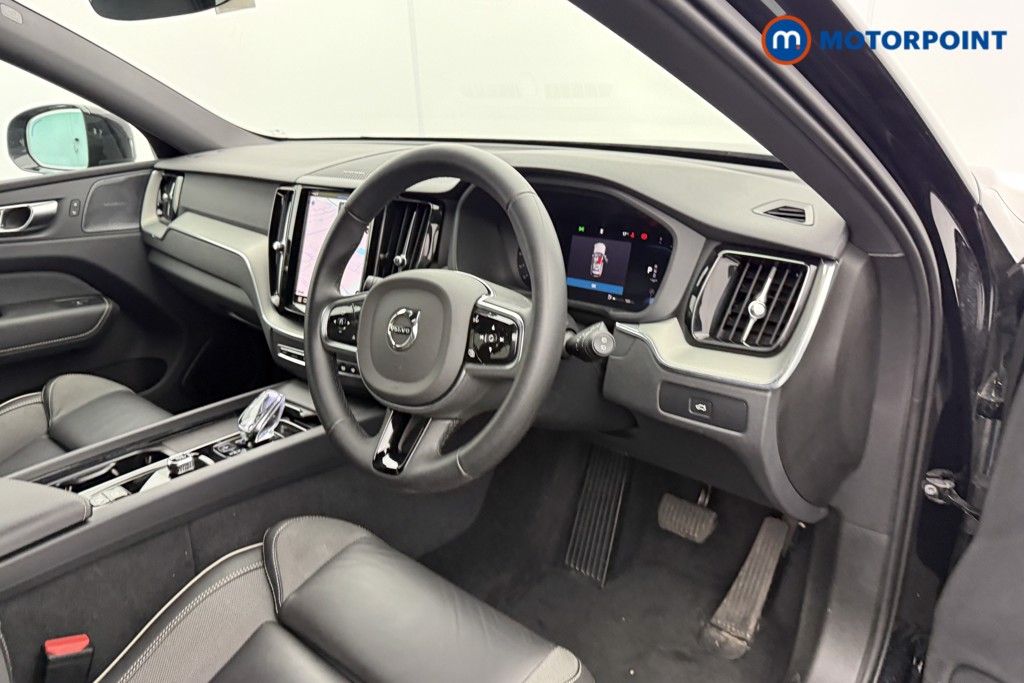 Volvo Xc60 Plus Black Edition Automatic Petrol SUV - Stock Number (1572795) - 4th supplementary image