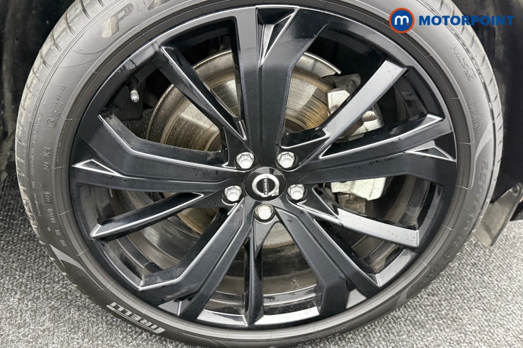 Volvo Xc60 Plus Black Edition Automatic Petrol SUV - Stock Number (1572795) - 33rd supplementary image