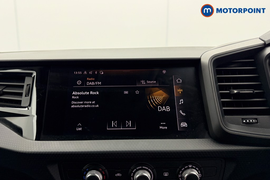 Audi A1 Technik Manual Petrol Hatchback - Stock Number (1573263) - 5th supplementary image