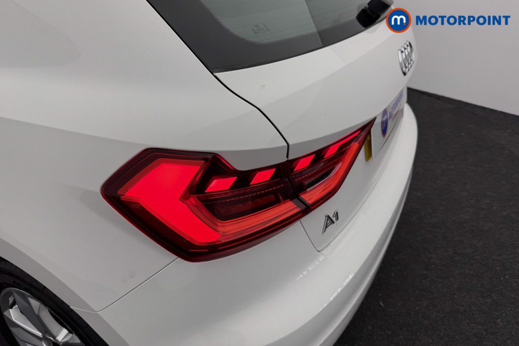 Audi A1 Technik Manual Petrol Hatchback - Stock Number (1573263) - 23rd supplementary image