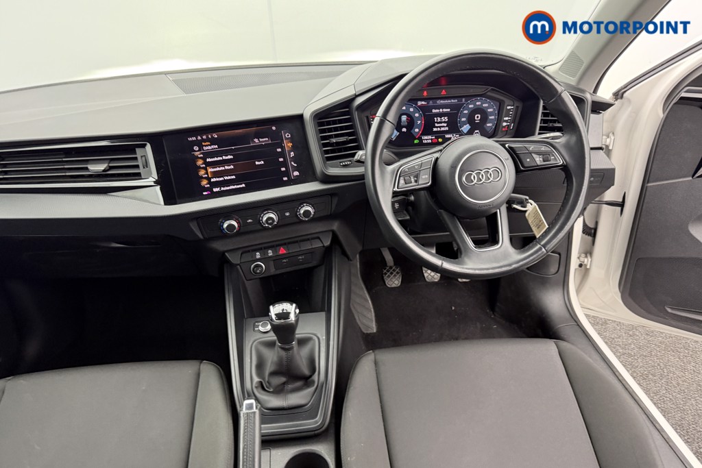 Audi A1 Technik Manual Petrol Hatchback - Stock Number (1573263) - 1st supplementary image