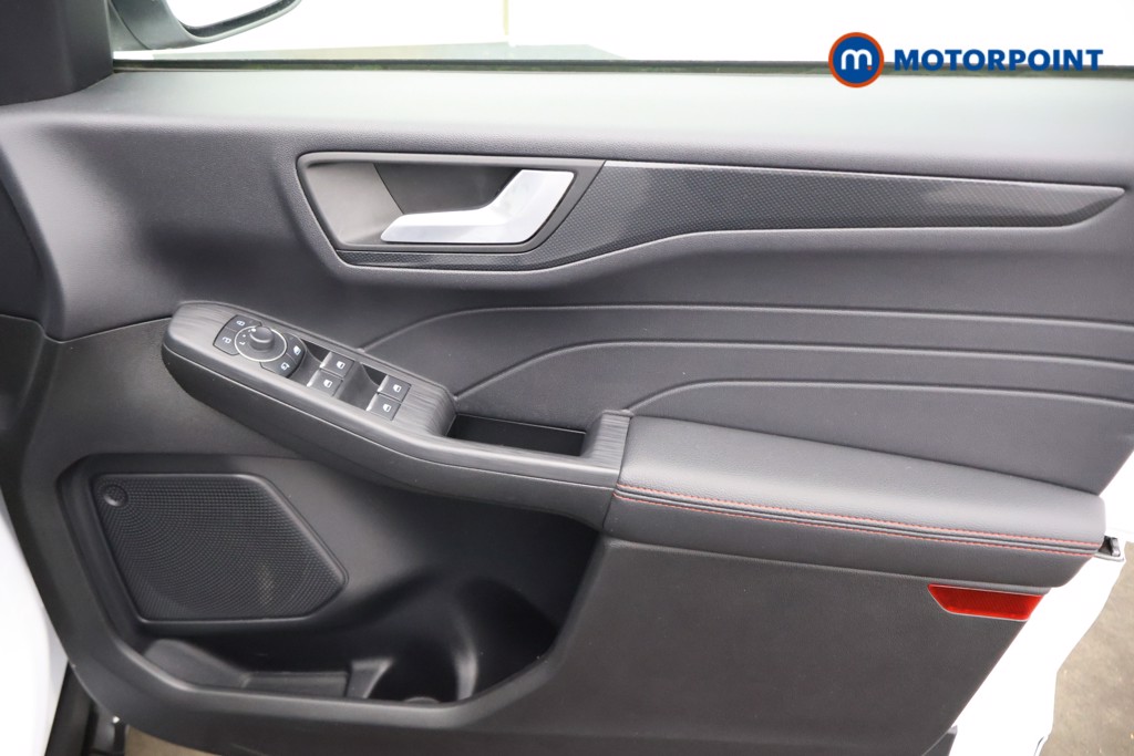 Ford Kuga St-Line X Edition Manual Petrol SUV - Stock Number (1573608) - 6th supplementary image