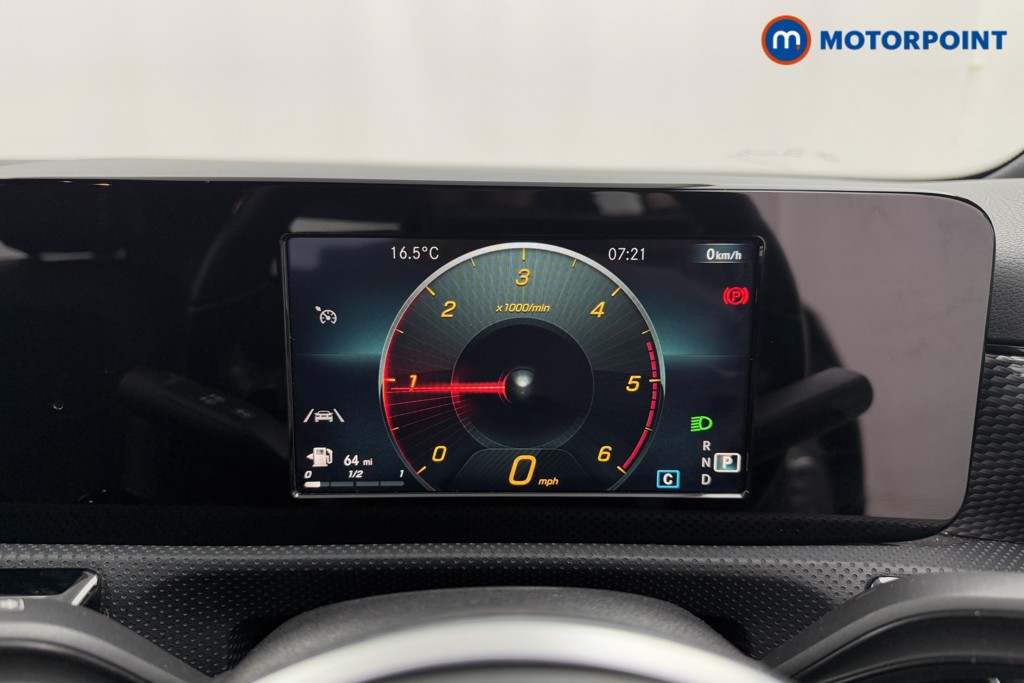 Mercedes-Benz A Class Sport Automatic Diesel Hatchback - Stock Number (1574335) - 5th supplementary image