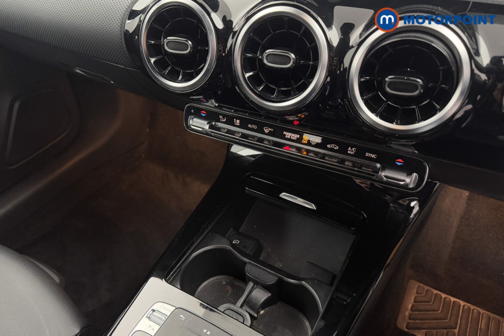 Mercedes-Benz A Class Sport Automatic Diesel Hatchback - Stock Number (1574335) - 14th supplementary image