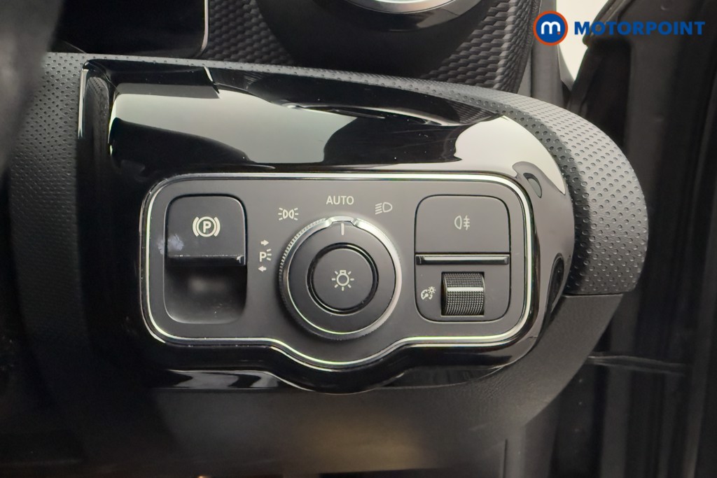 Mercedes-Benz A Class Sport Automatic Diesel Hatchback - Stock Number (1574335) - 16th supplementary image