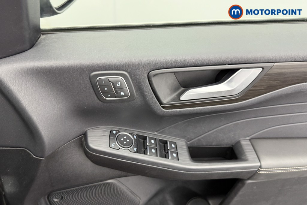 Ford Kuga Vignale Automatic Petrol Plug-In Hybrid SUV - Stock Number (1575386) - 17th supplementary image