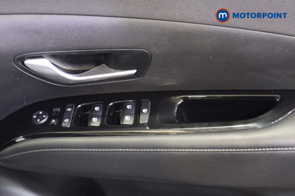 Hyundai Tucson Se Connect Manual Petrol SUV - Stock Number (1575882) - 14th supplementary image