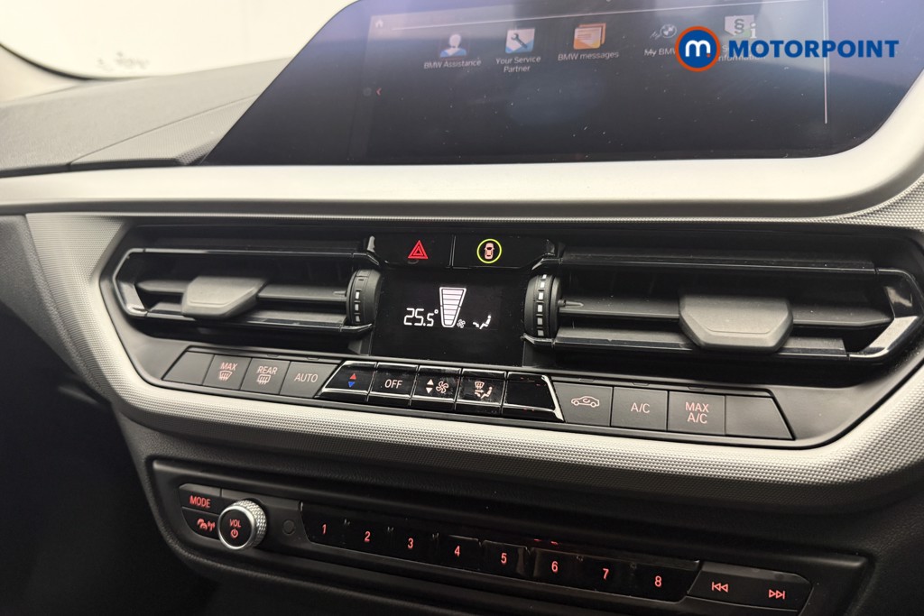 BMW 1 Series SE Manual Diesel Hatchback - Stock Number (1575929) - 12th supplementary image